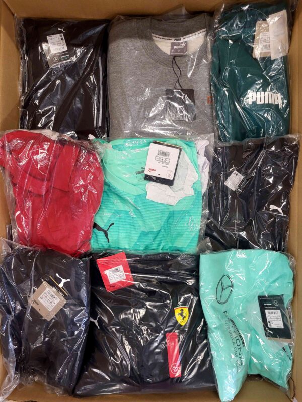 The photo shows a package with clothing in the category AP.
