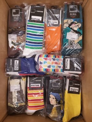The picture shows a package with accessories in the category SA.