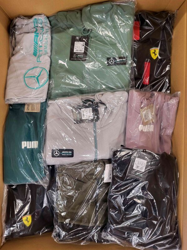 The photo shows a package with clothing in the category AP.