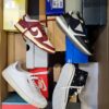 The photo shows a package with footwear in the category CS.