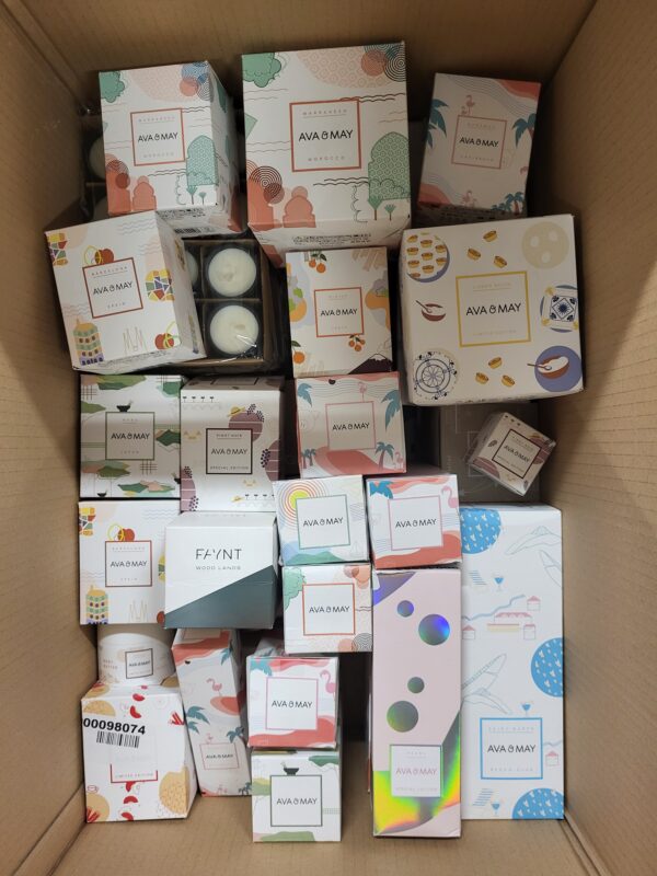 The picture shows a package with accessories in the category CO.