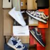 The photo shows a package with footwear in the category CS.