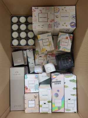 The picture shows a package with accessories in the category CO.