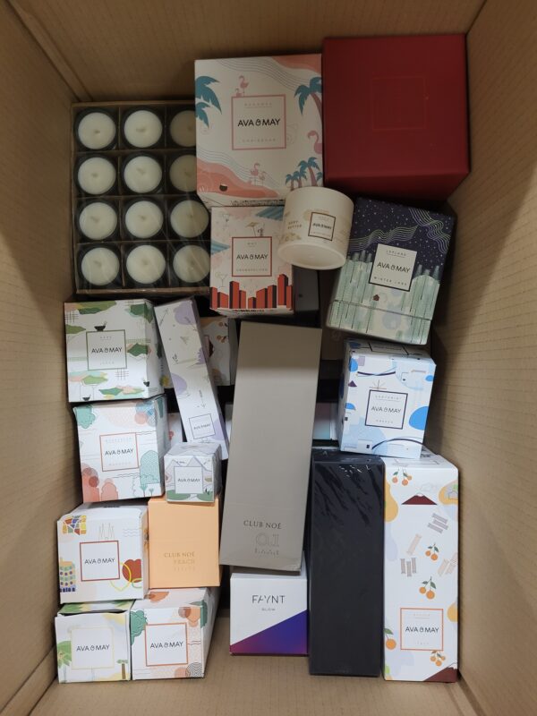 The picture shows a package with accessories in the category CO.
