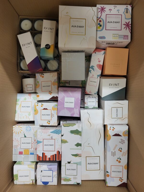 The picture shows a package with accessories in the category CO.