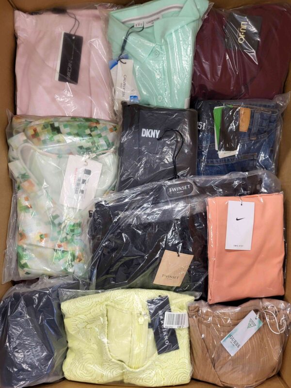 The photo shows a package with clothing in the category AP.
