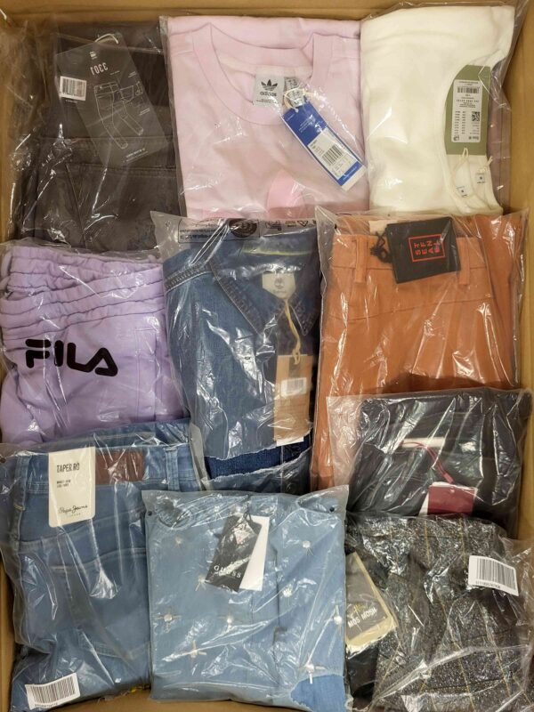 The photo shows a package with clothing in the category A.