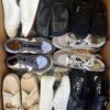 The photo shows a package with footwear in the category CSU.