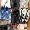 The photo shows a package with footwear in the category CSU.
