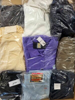 The photo shows a package with clothing in the category C.