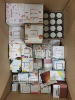 The picture shows a package with accessories in the category CO.