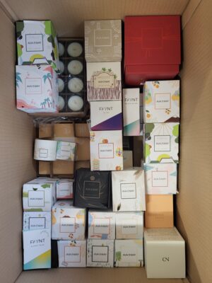 The picture shows a package with accessories in the category CO.