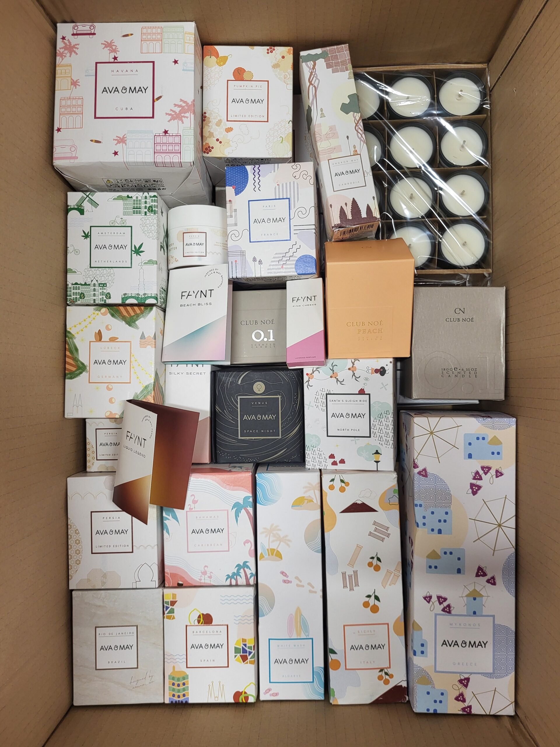 The picture shows a package with accessories in the category CO.