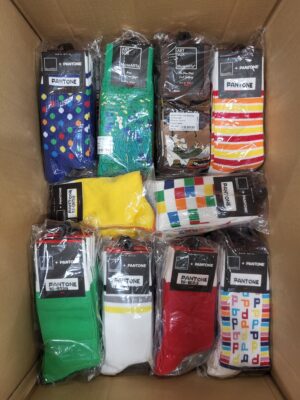 The picture shows a package with accessories in the category SA.