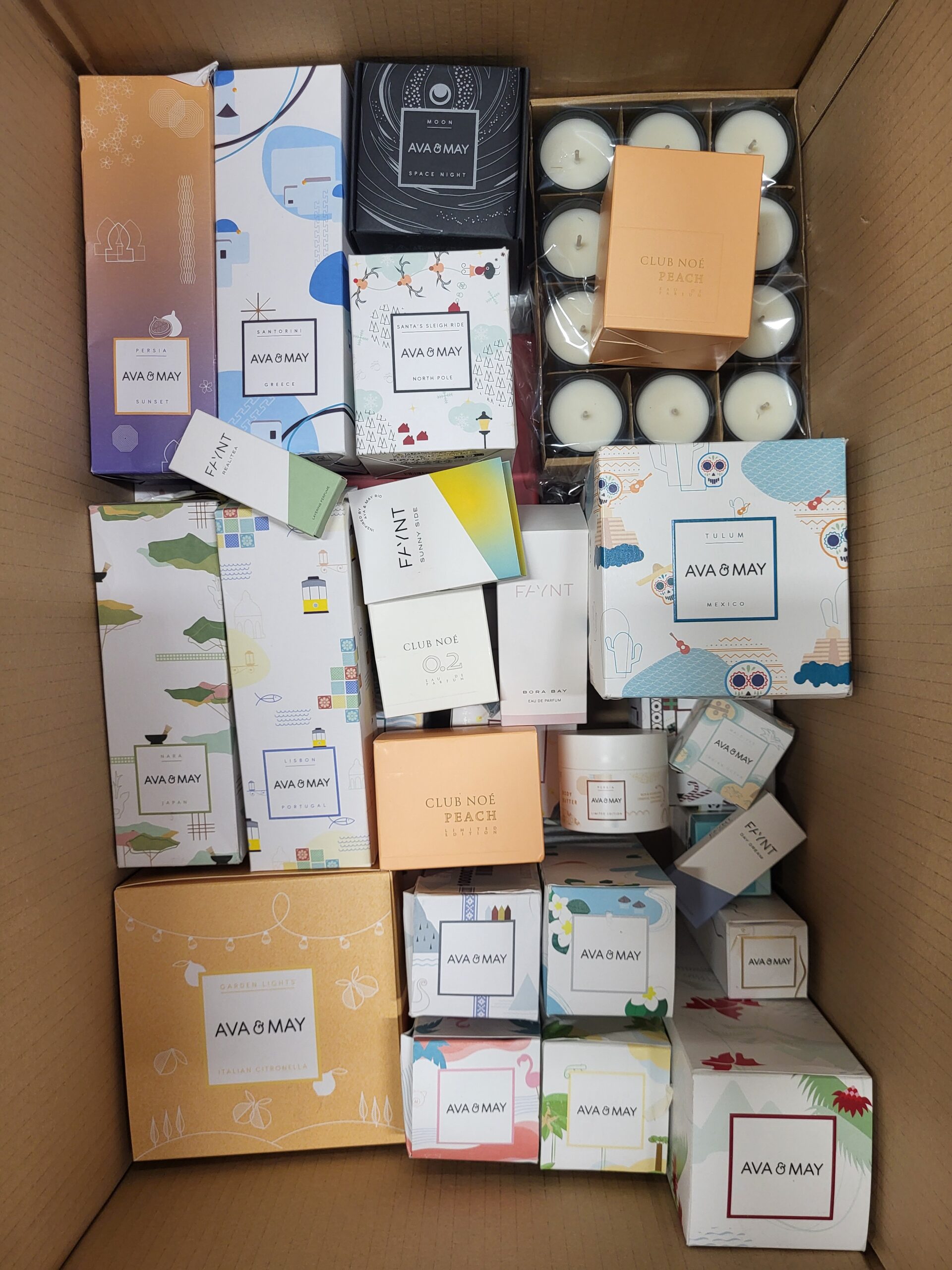 The picture shows a package with accessories in the category CO.