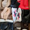The photo shows a package with footwear in the category BSU.