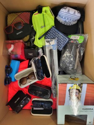 The photo shows a package with clothing in the category A.