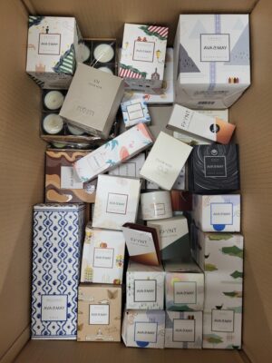 The picture shows a package with accessories in the category CO.