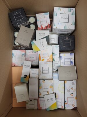 The picture shows a package with accessories in the category CO.