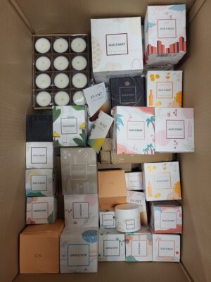 The picture shows a package with accessories in the category CO.