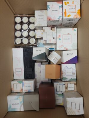 The picture shows a package with accessories in the category CO.