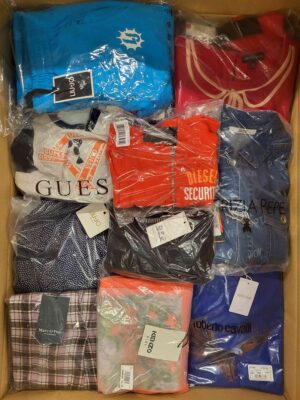 The photo shows a package with clothing in the category K.