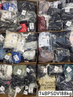 The photo shows a package with clothing in the category BPSDV.
