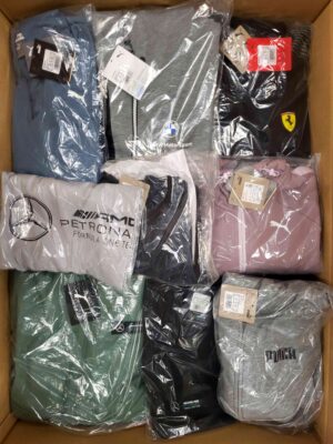 The photo shows a package with clothing in the category AP.