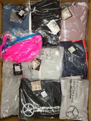 The photo shows a package with clothing in the category AP.