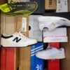 The photo shows a package with footwear in the category CS.