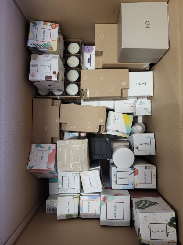 The picture shows a package with accessories in the category CO.