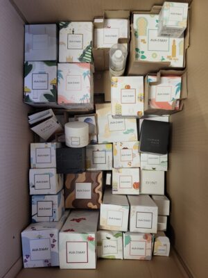 The picture shows a package with accessories in the category CO.