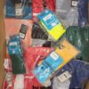 The photo shows a package with clothing in the category H.