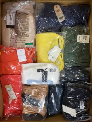 The photo shows a package with clothing in the category A.