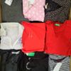 The photo shows a package with clothing in the category U.