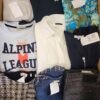 The photo shows a package with clothing in the category U.
