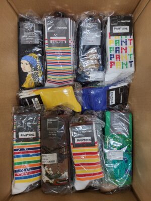 The picture shows a package with accessories in the category SA.