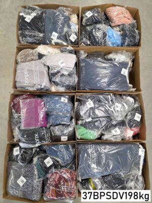 The photo shows a package with clothing in the category BPSDV.