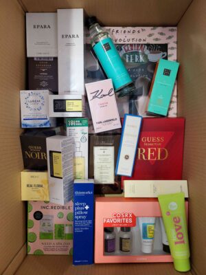 The picture shows a package with accessories in the category BC.