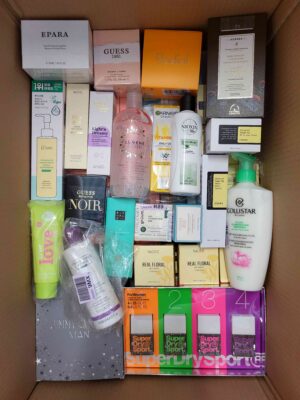 The picture shows a package with accessories in the category BC.