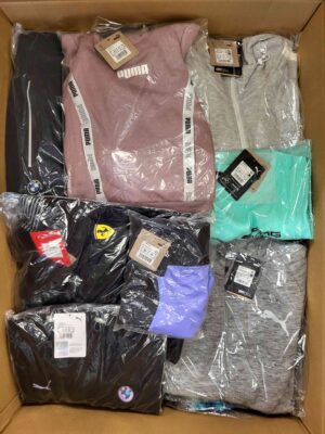 The photo shows a package with clothing in the category AP.