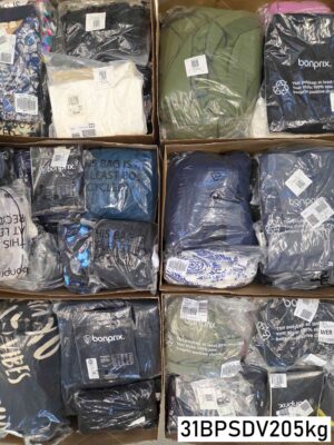 The photo shows a package with clothing in the category BPSDV.