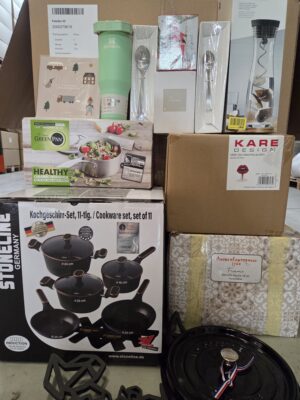 The photo shows the palette in the category CH.