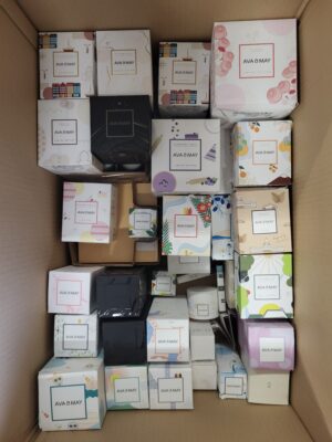 The picture shows a package with accessories in the category CO.