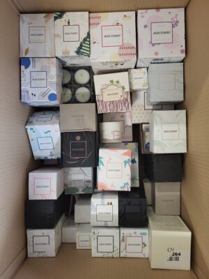 The picture shows a package with accessories in the category CO.