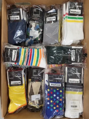 The picture shows a package with accessories in the category SA.