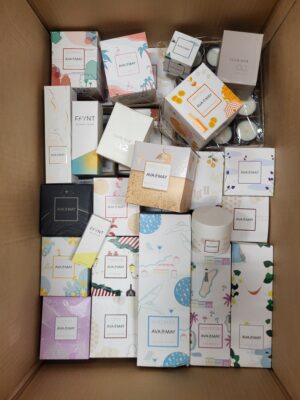 The picture shows a package with accessories in the category CO.