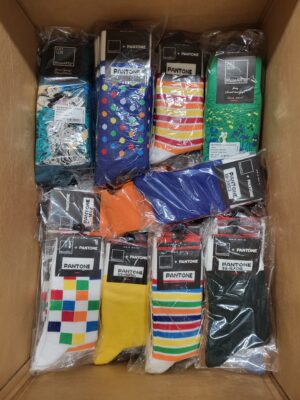 The picture shows a package with accessories in the category SA.