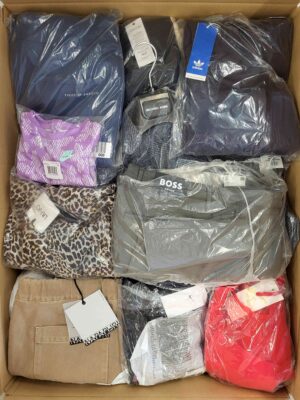 The photo shows a package with clothing in the category A.
