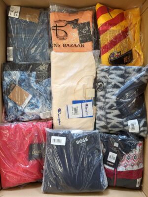 The photo shows a package with clothing in the category A.